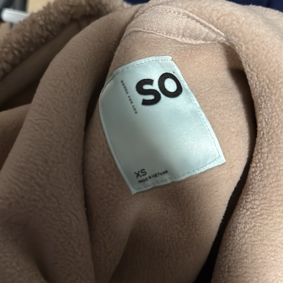 So Brand Juniors Fuzzy ( Teddy Bear ) Fleece 1/4 Button Hoodie XS - Picture 5 of 5